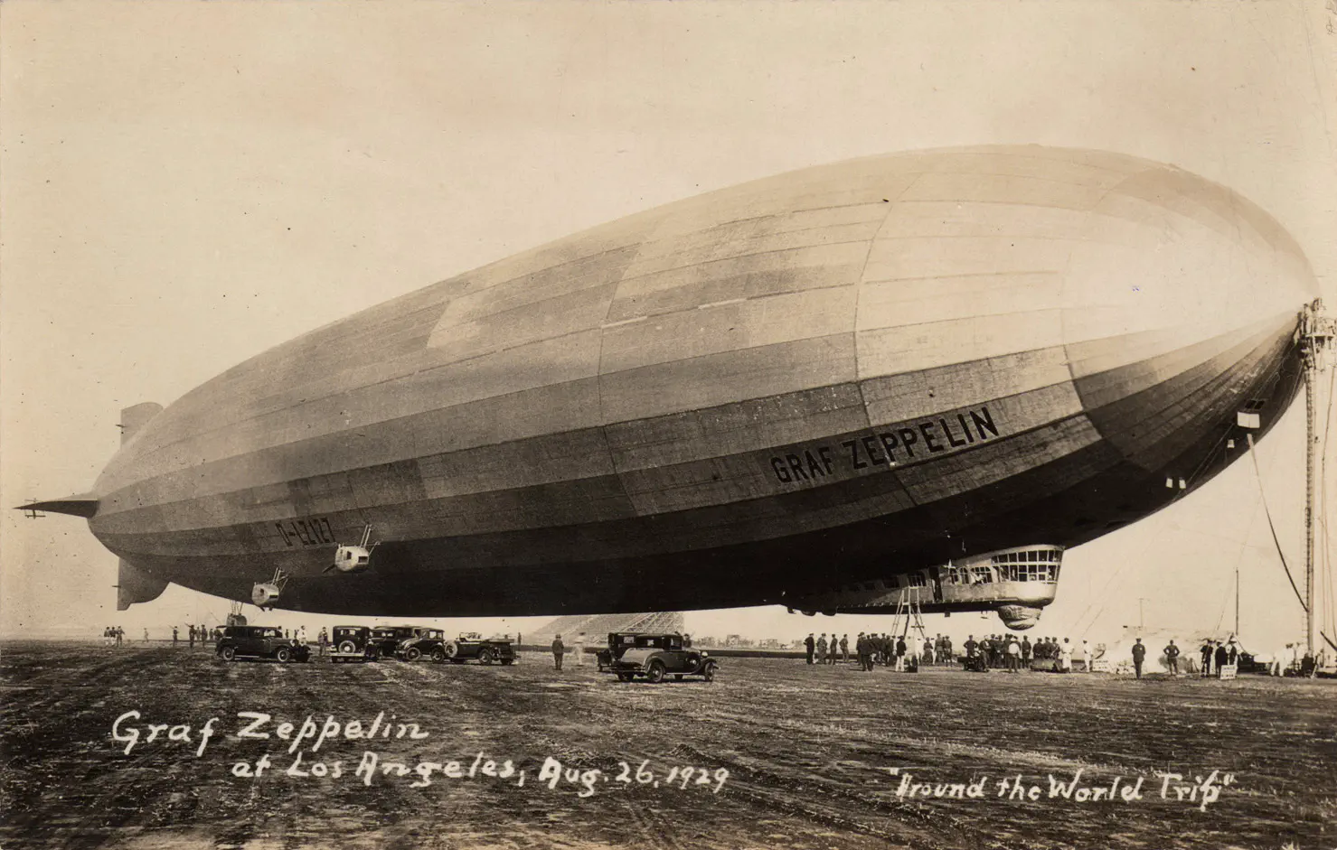 The Graf Zeppelin in Los Angeles on its around the world trip. Credit Airships.net.